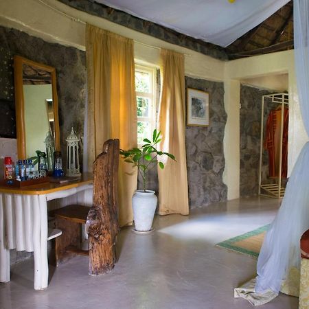 Mbweha Camp Lake Nakuru Elmenteita Екстер'єр фото