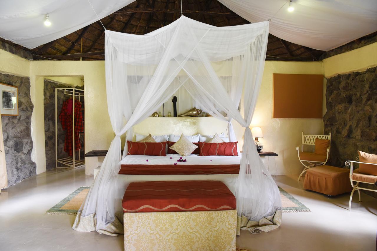 Mbweha Camp Lake Nakuru Elmenteita Екстер'єр фото